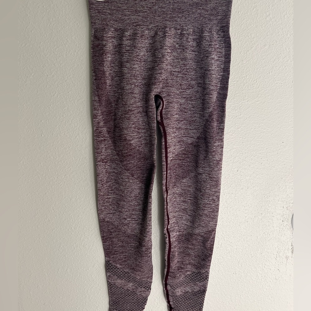 Athletic leggings